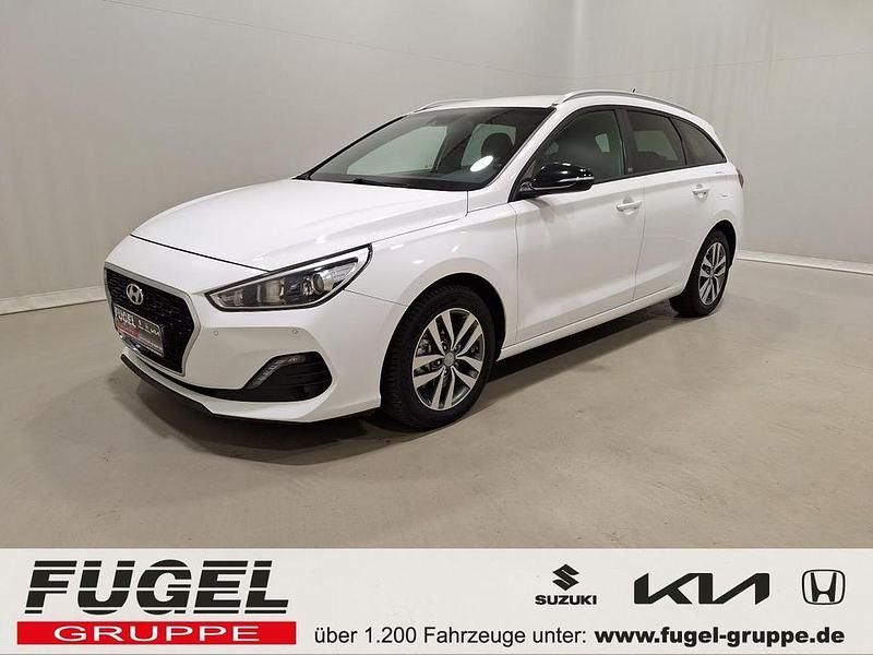 Polar white / sol Gebraucht 2018 Hyundai i30 GO! Kombi | 13.495 € (Fairer Preis) - Bild 1/4