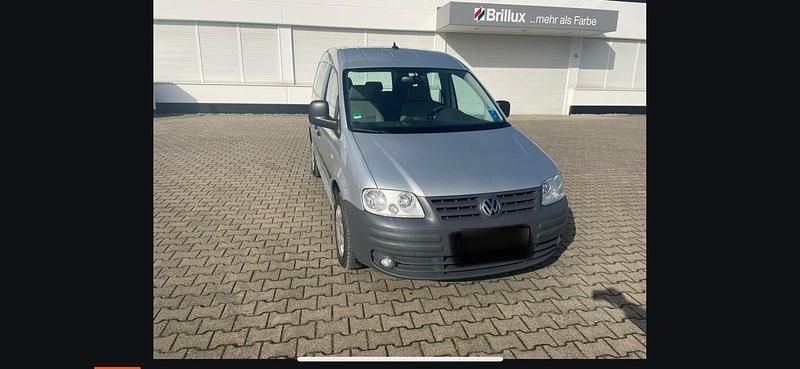 Second-hand VW Caddy 105 CP (77 kW) 2009 Argintiu Monovolum