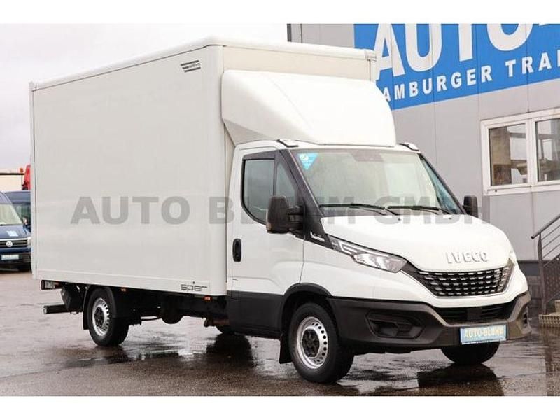 Gebraucht Iveco Daily 156 PS (114 kW) 2020 White ic 194 Van