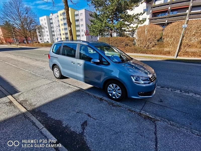 Gebraucht VW Sharan 140 PS (102 kW) 2010 Grau Van / Kleinbus