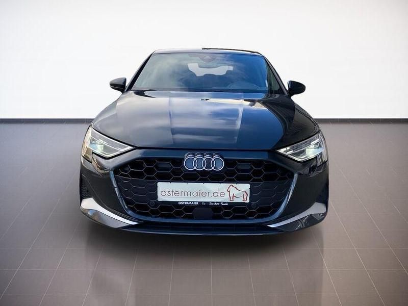 Gebraucht Audi A3 Ambiente 150 PS (110 kW) 2024 Manhattangrau Limousine