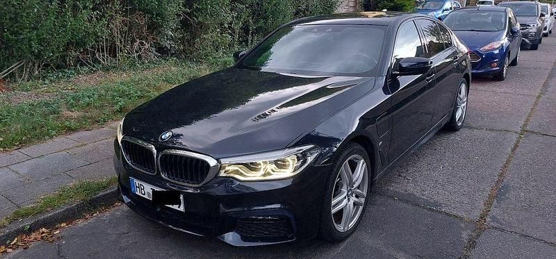Schwarz Gebraucht 2020 BMW 530e iPerformance Limousine | 39.500 € (Teuer) - Bild 1/4