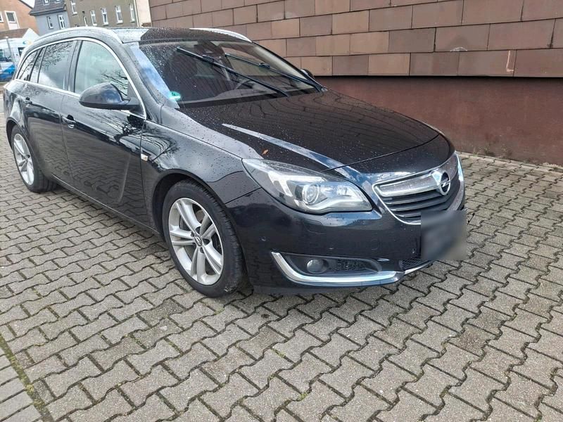 Gebraucht Opel Insignia 170 PS (125 kW) 2016 Schwarz Kombi