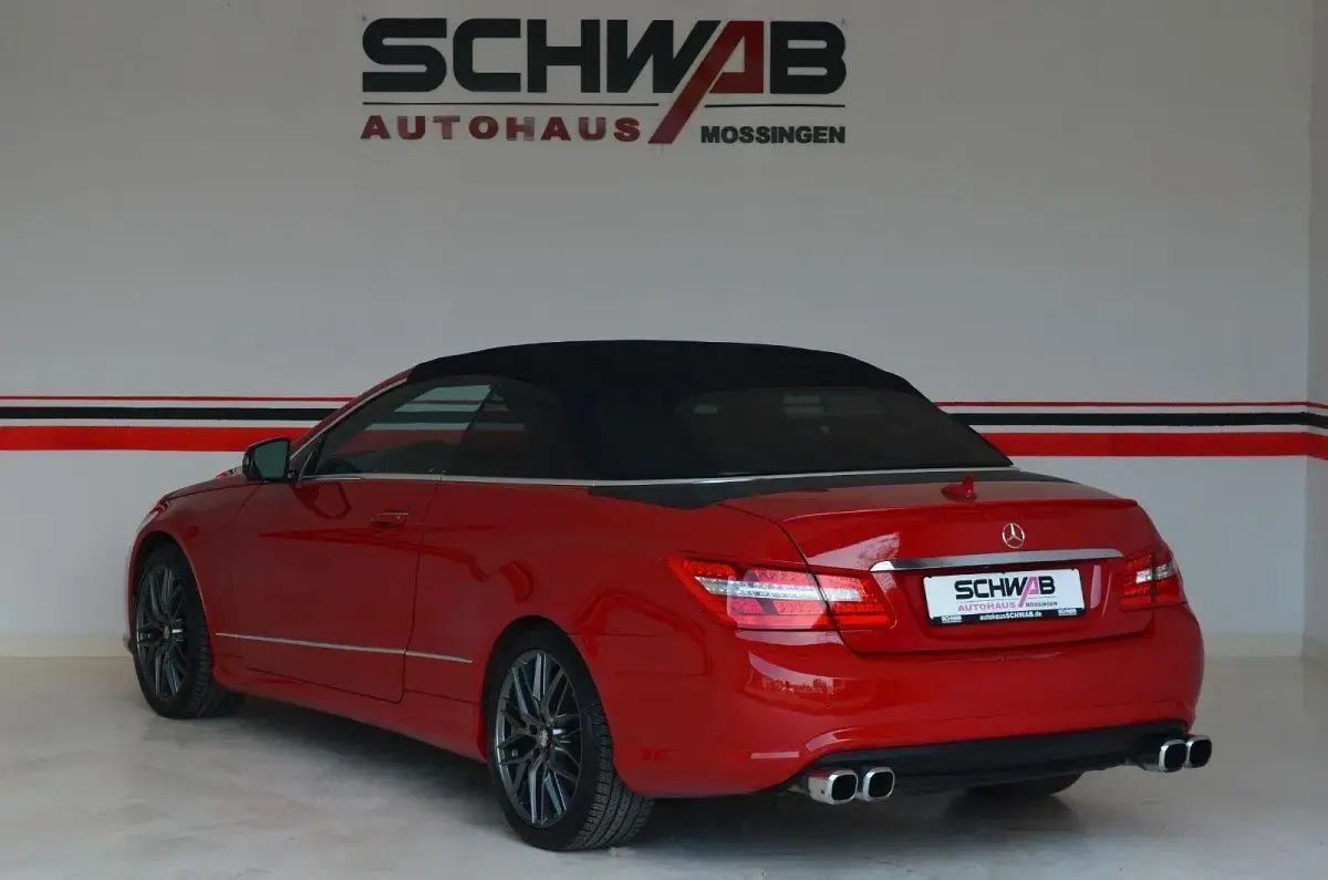 Gebraucht Mercedes E550 AMG 408 PS (300 kW) 2013 Rot Cabrio