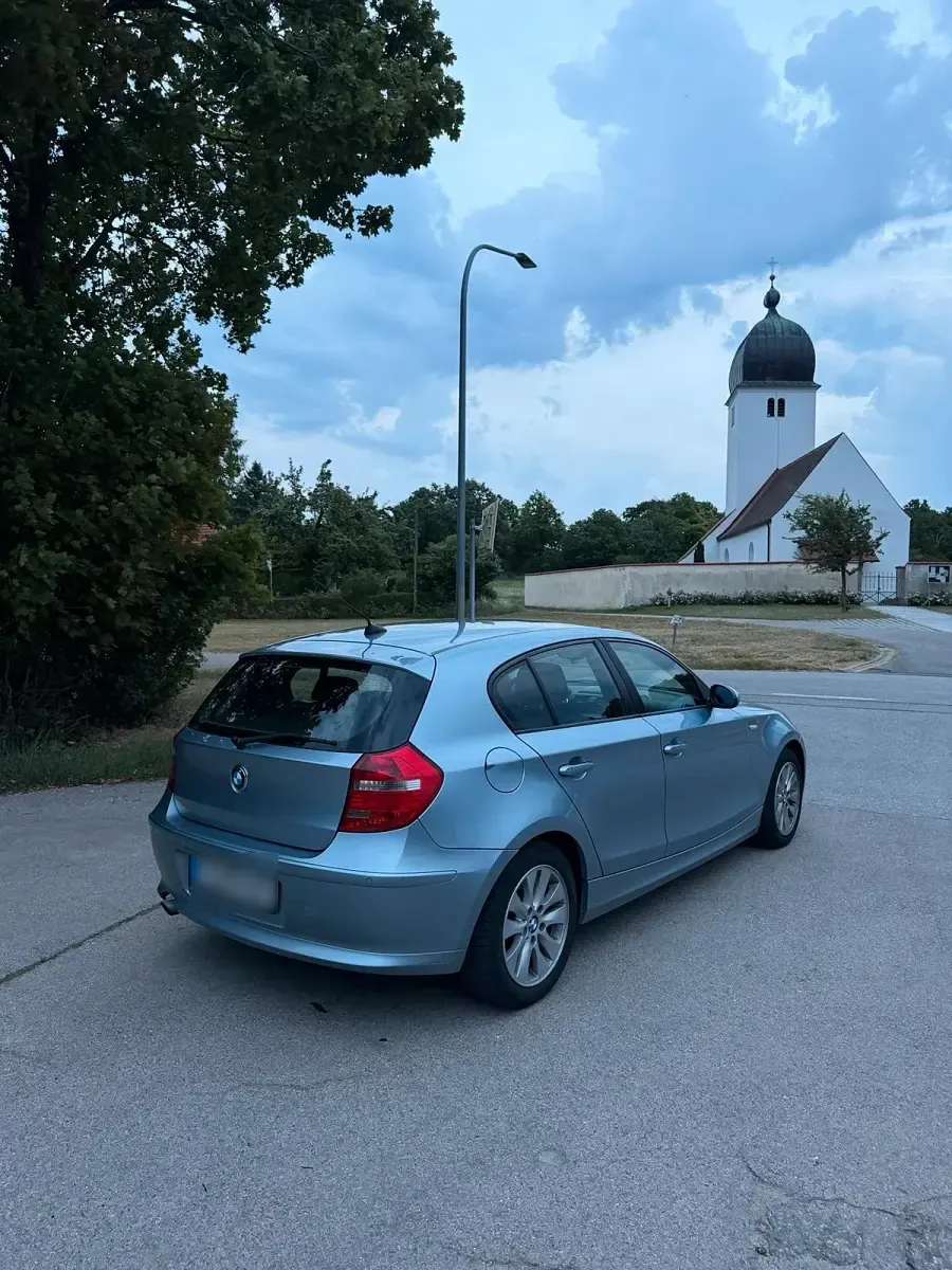 Gebraucht BMW 118 143 PS (105 kW) 2008 Grau Kleinwagen