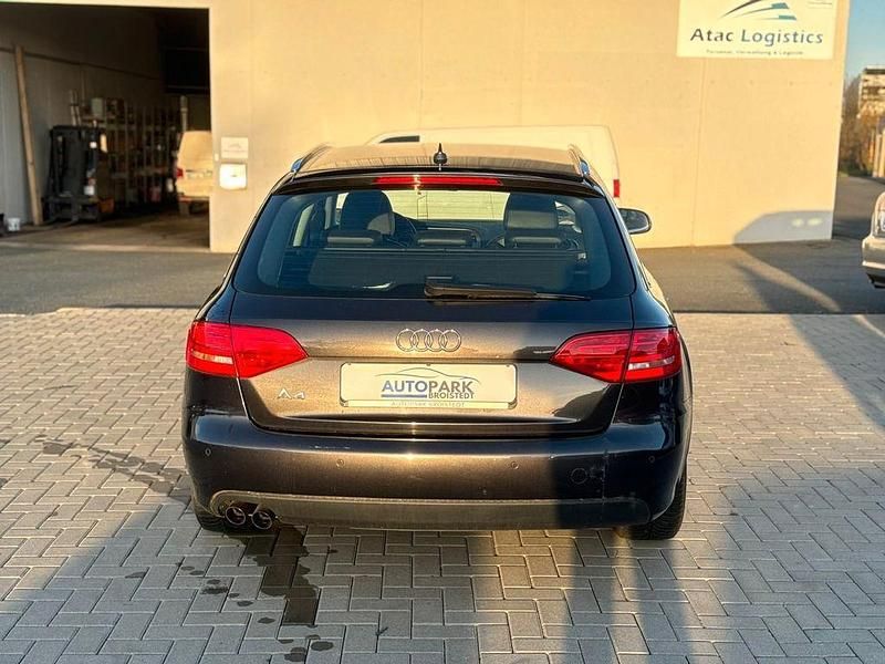 Gebraucht Audi A4 Ambiente 143 PS (105 kW) 2011 Grau Kombi