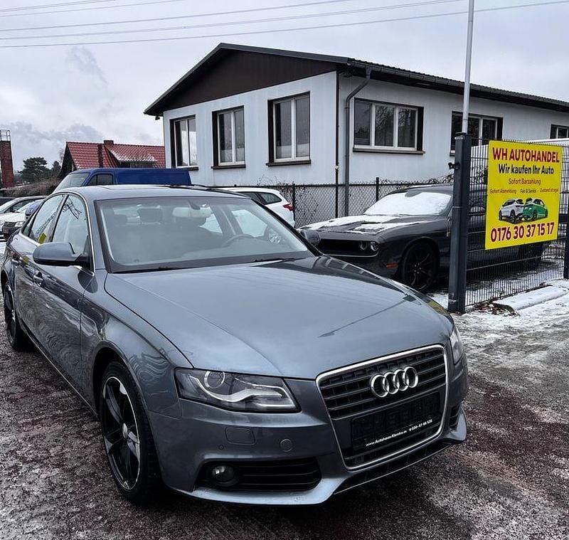 Gebraucht Audi A4 Ambiente 160 PS (117 kW) 2011 Grau Limousine