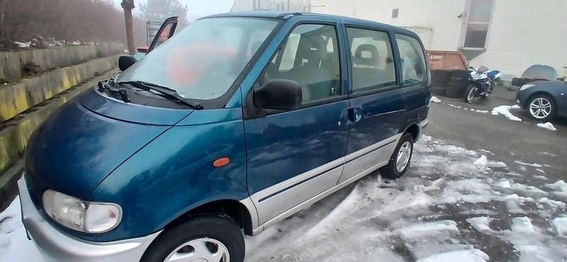 Blau Gebraucht 1999 Nissan Serena Van / Kleinbus | 1.200 € - Bild 1/4