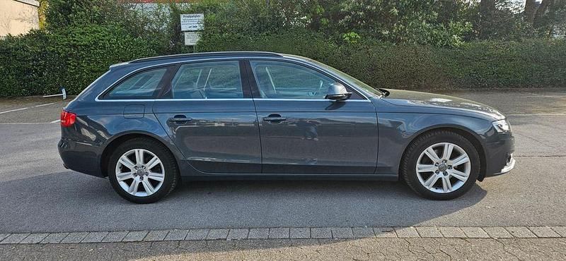 Second-hand Audi A4 Ambiente 179 CP (131 kW) 2008 Gri Break