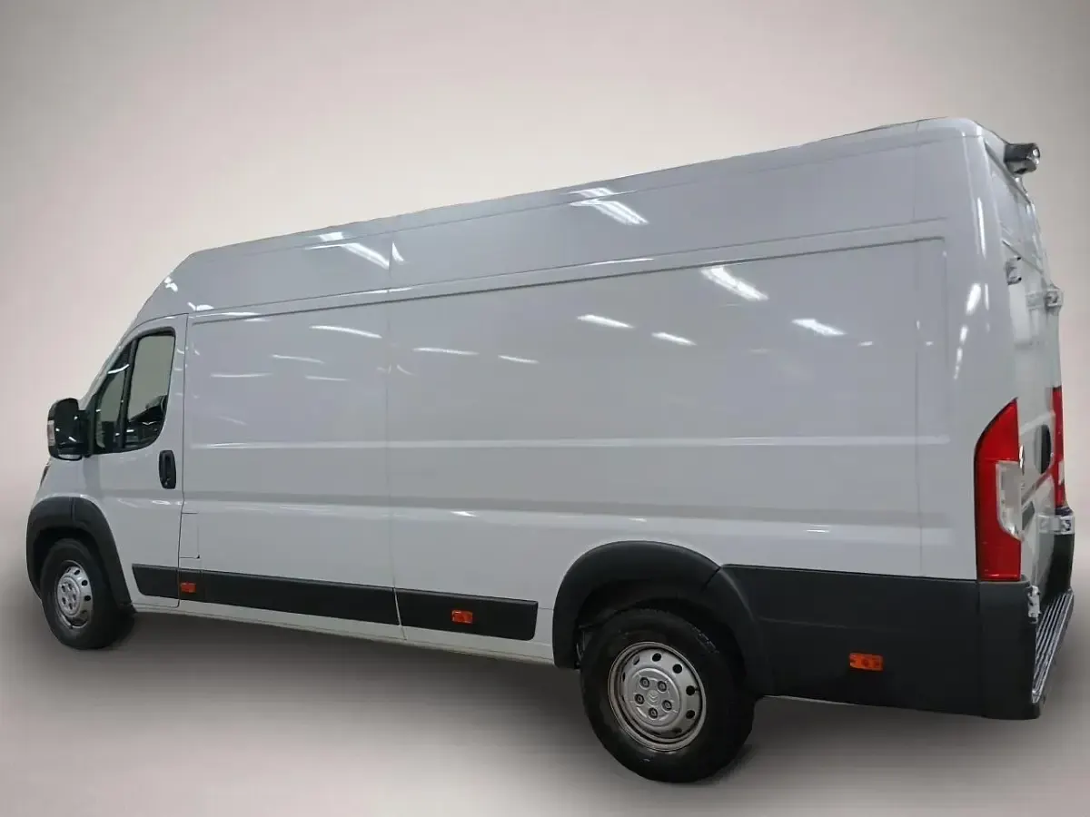 Gebraucht Citroën Jumper 165 PS (121 kW) 2024 Manufacturer Van / Kleinbus