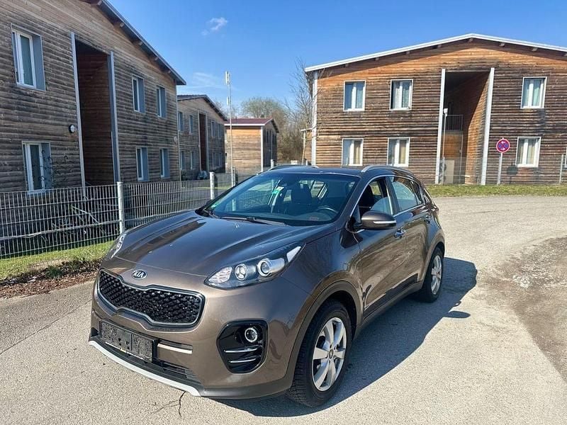 Gebraucht Kia Sportage Vision 177 PS (130 kW) 2017 Braun SUV