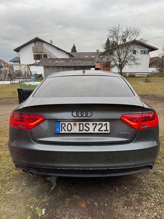 Gebraucht Audi A5 Sportback Ambiente 190 PS (139 kW) 2015 Schwarz Kleinwagen