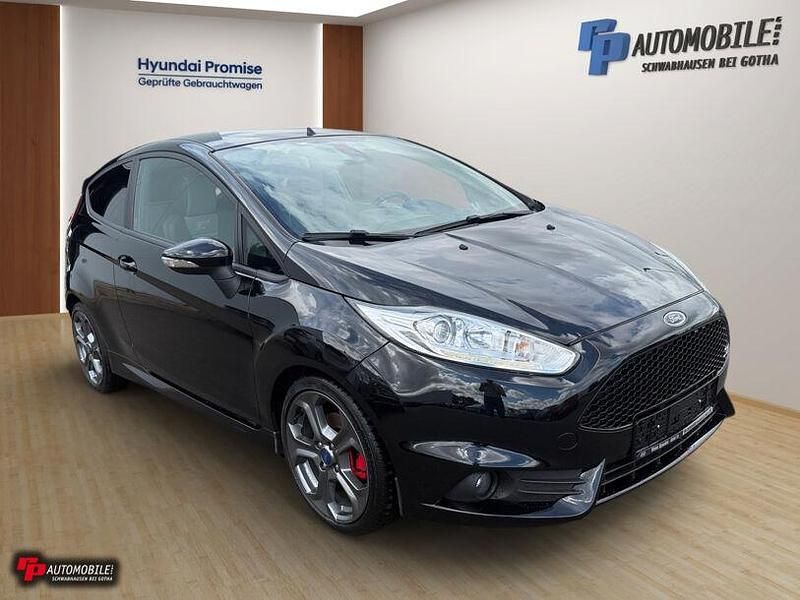 Gebraucht Ford Fiesta ST 182 PS (133 kW) 2017 Schwarz Kleinwagen