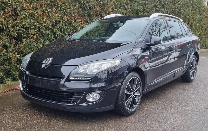 Gebraucht Renault Mégane GrandTour 130 PS (95 kW) 2013 Schwarz Kombi