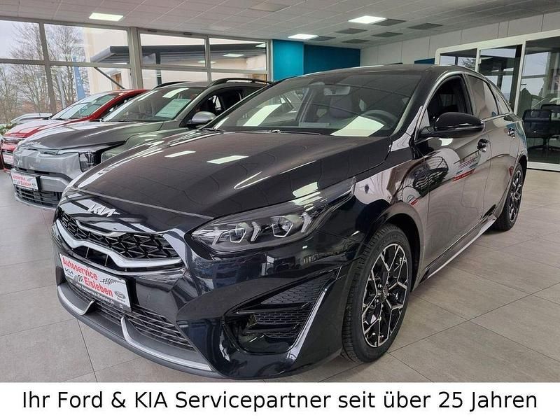 Neu Kia ProCeed GT-Line 140 PS (102 kW) 2025 Schwarz Kombi
