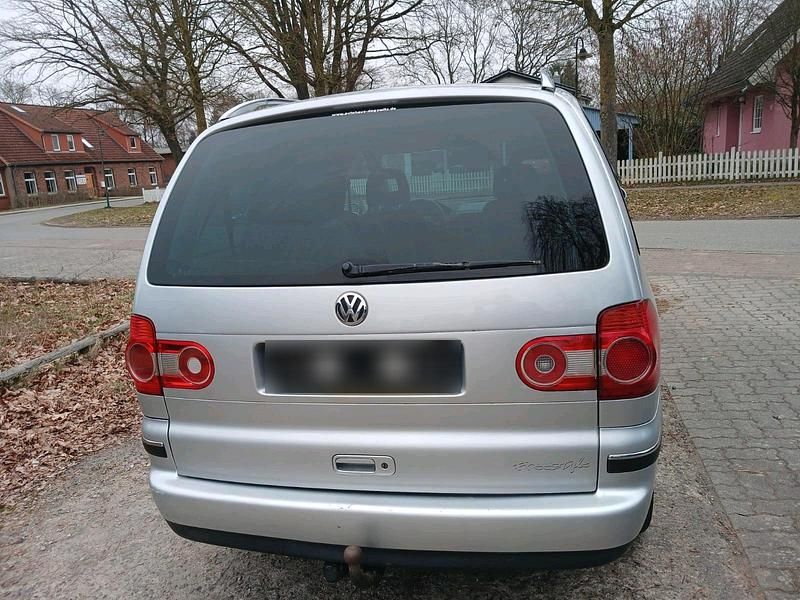 Gebraucht VW Sharan Freestyle 116 PS (85 kW) 2007 Silber Van / Kleinbus