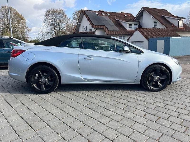 Gebraucht Opel Cascada Innovation 170 PS (125 kW) 2017 Grau Cabrio
