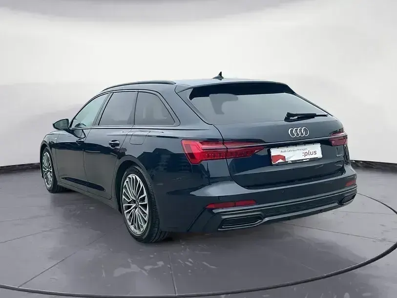 Gebraucht Audi A6 Sport 367 PS (269 kW) 2023 Blau Kombi