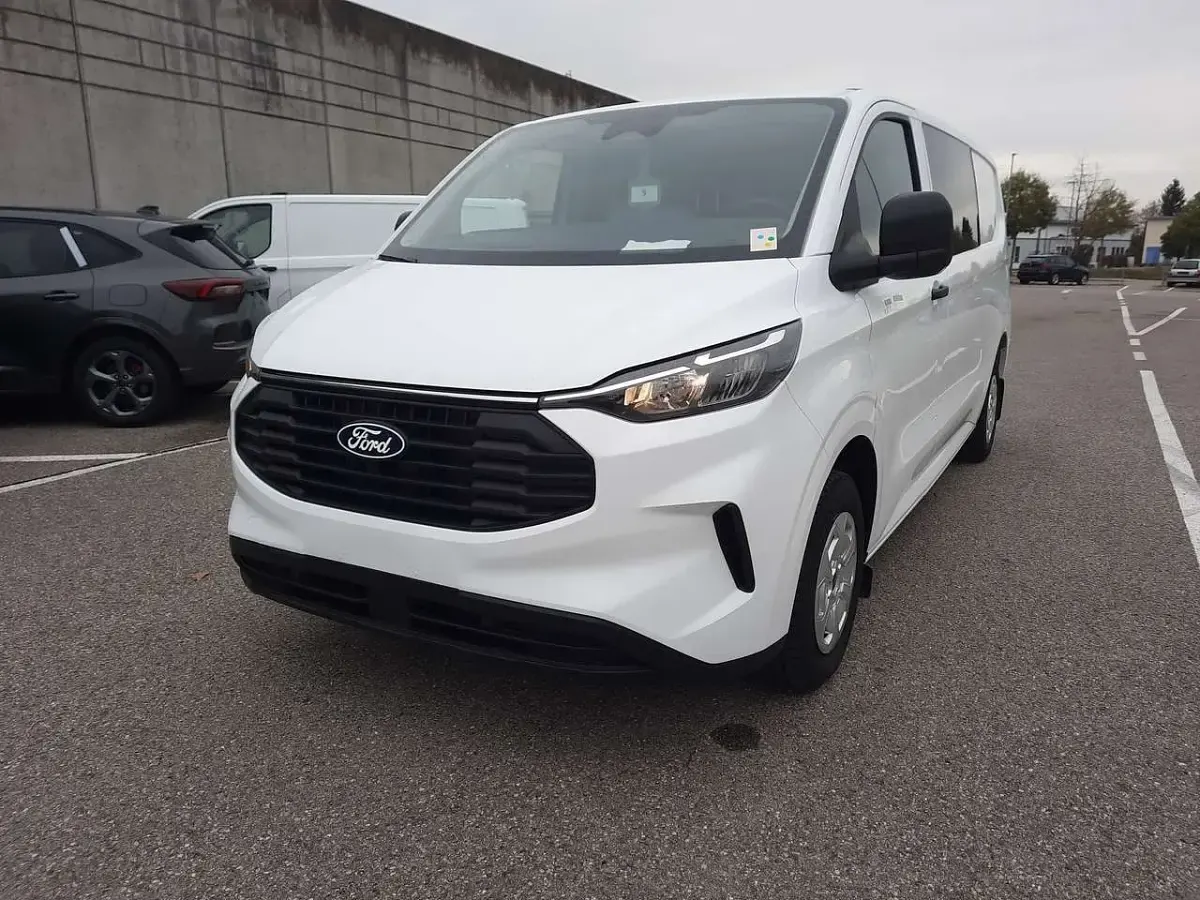 Neu Ford Transit Custom Trend 150 PS (110 kW) 2026 Frostweiß Van / Kleinbus
