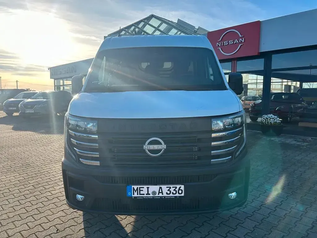 Gebraucht Nissan Interstar 150 PS (110 kW) 2025 Weiß Van