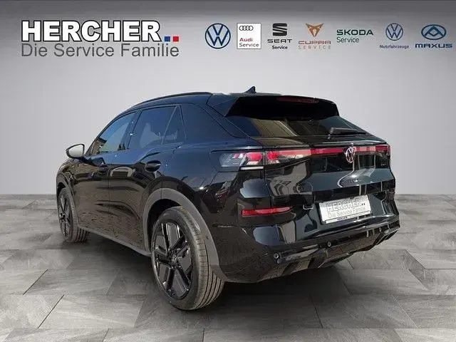 Neu VW T-Roc Style 150 PS (110 kW) 2026 Schwarz SUV