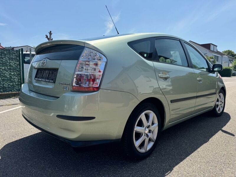 Grün Gebraucht 2007 Toyota Prius Basis Kleinwagen | 6.600 € (Fairer Preis) - Bild 1/4