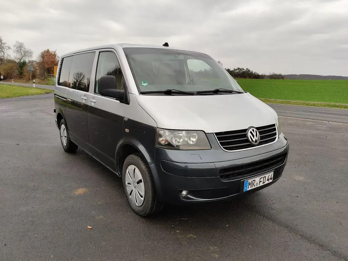 Second-hand VW Transporter 105 CP (77 kW) 2004 Argintiu Van