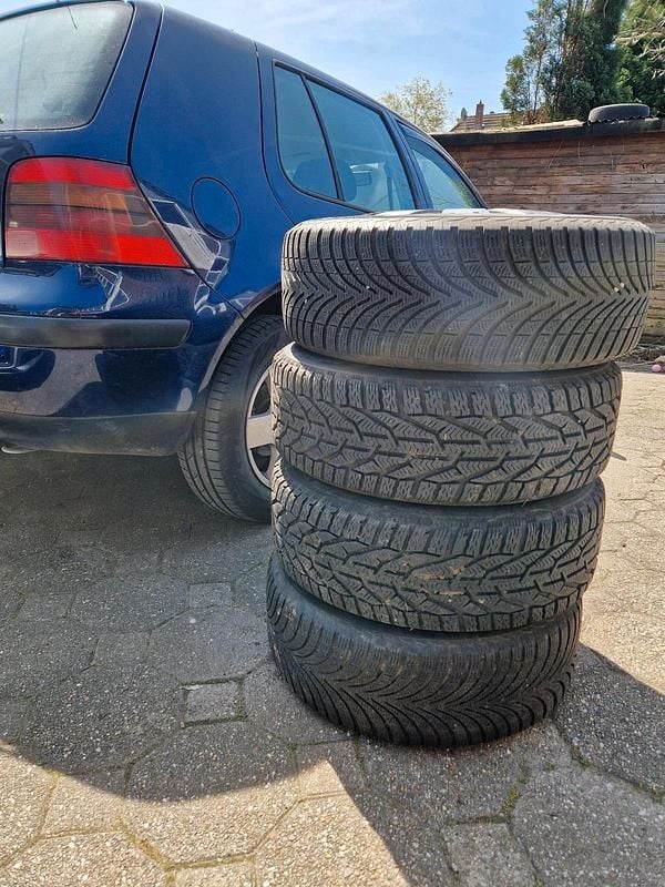 Second-hand VW Golf III 75 CP (55 kW) 1999 Albastru Berlinǎ