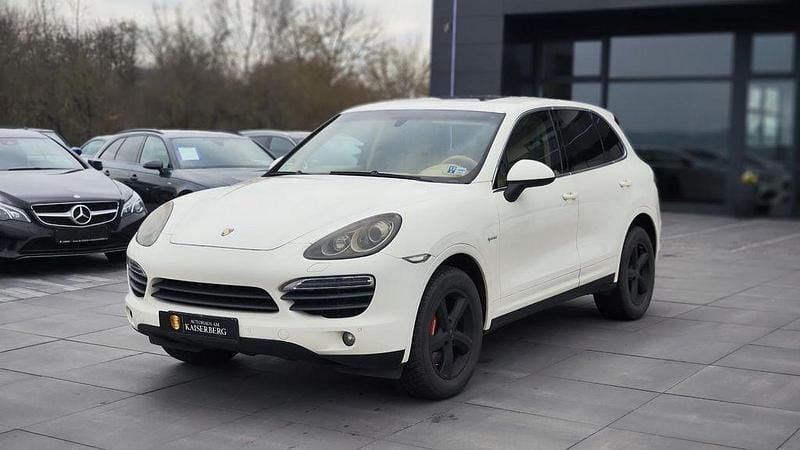 Weiß Gebraucht 2011 Porsche Cayenne S E-Hybrid SUV | 15.899 € (Superpreis) - Bild 1/4