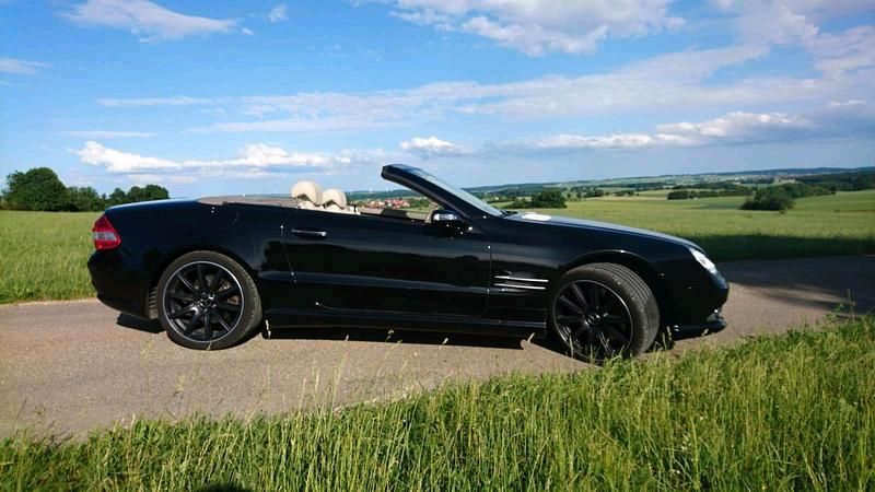 Schwarz Gebraucht 2007 Mercedes SL500 Cabrio | 28.599 € (Superpreis) - Bild 1/4
