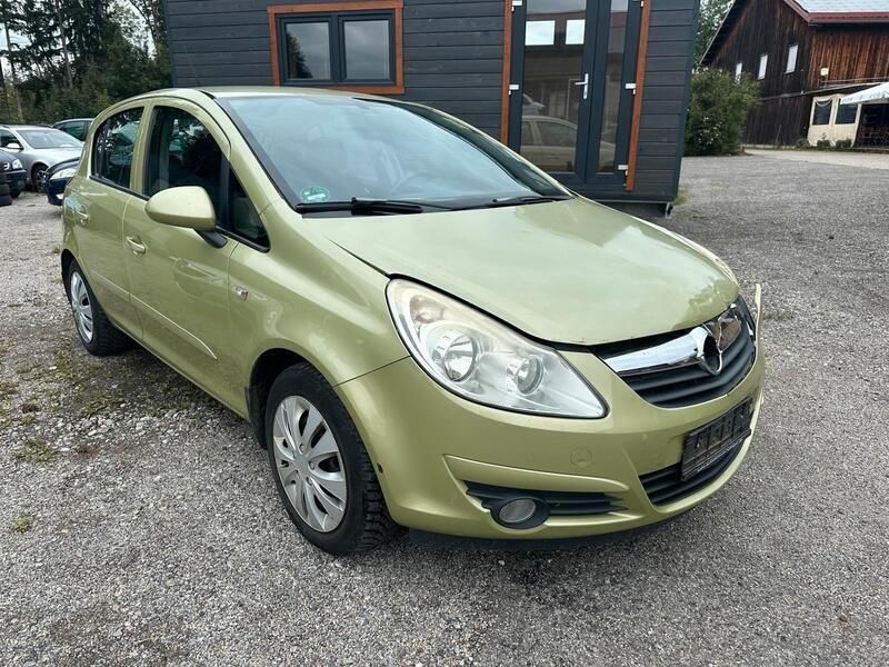 Grün Gebraucht 2007 Opel Corsa Kleinwagen | 850 € (Superpreis) - Bild 1/4