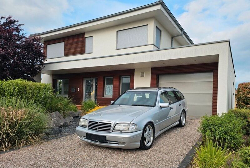 Silber Gebraucht 2000 Mercedes C43 AMG AMG Limousine | 22.900 € (Fairer Preis) - Bild 1/4