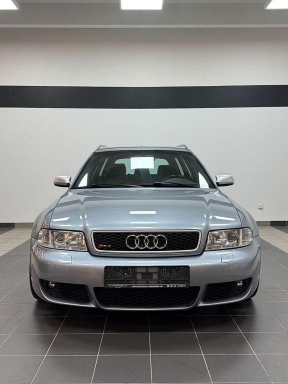 Grau Gebraucht 2001 Audi RS4 Sport Kombi | 38.900 € (Superpreis) - Bild 1/4