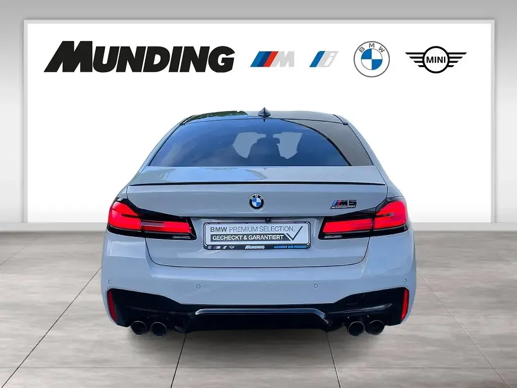 Gebraucht BMW M5 M Sport 625 PS (459 kW) 2023 Gold Limousine