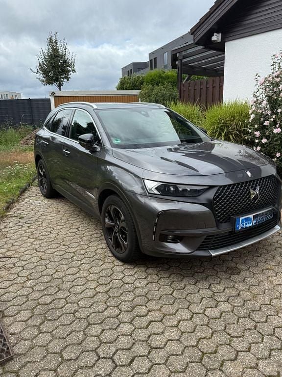 Grau Gebraucht 2019 DS Automobiles DS7 Crossback Performance SUV | 22.999 € (Guter Preis) - Bild 1/3