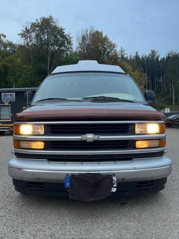 Schwarz Gebraucht 1999 Chevrolet Express Van | 16.999 € - Bild 1/4