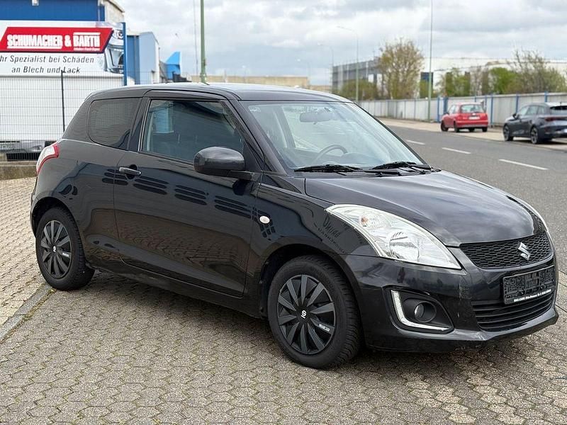 Gebraucht Suzuki Swift Basic 94 PS (69 kW) 2015 Schwarz Kleinwagen