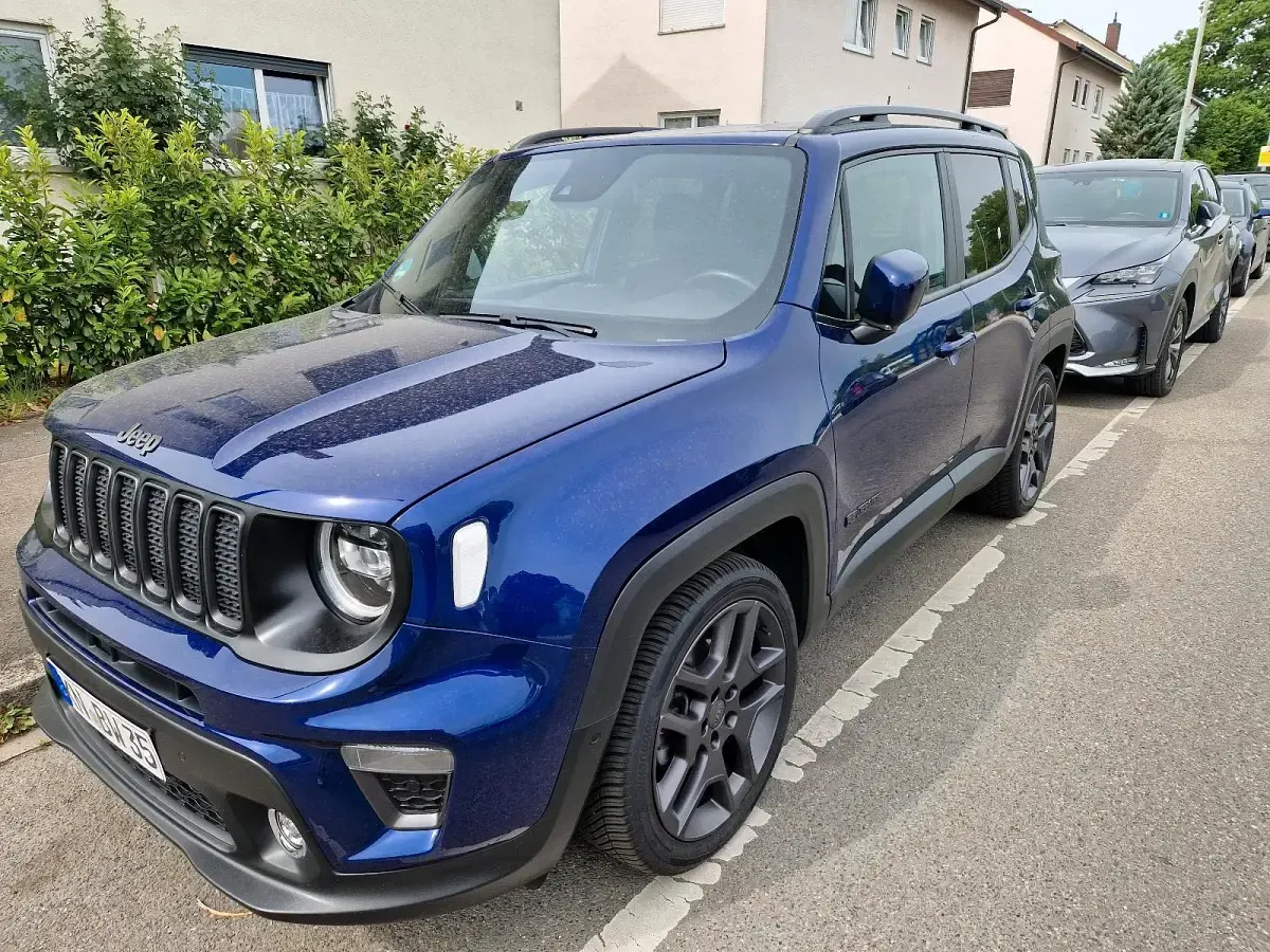 Gebraucht Jeep Renegade 150 PS (110 kW) 2021 Blau SUV