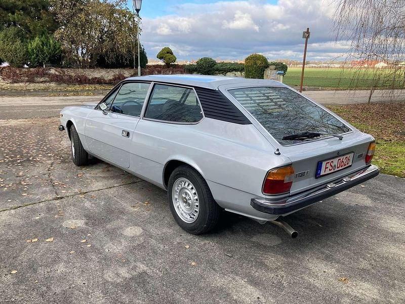 Silber Gebraucht 1976 Lancia Beta Kombi | 21.500 € - Bild 1/4