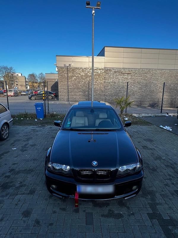 Gebraucht BMW 323 170 PS (125 kW) 2000 Schwarz Limousine