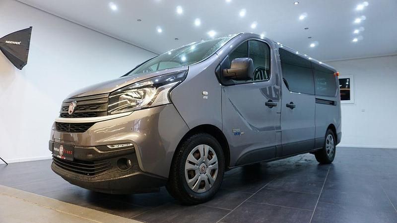 Gebraucht Fiat Talento Basis 125 PS (91 kW) 2018 Grau Van / Kleinbus