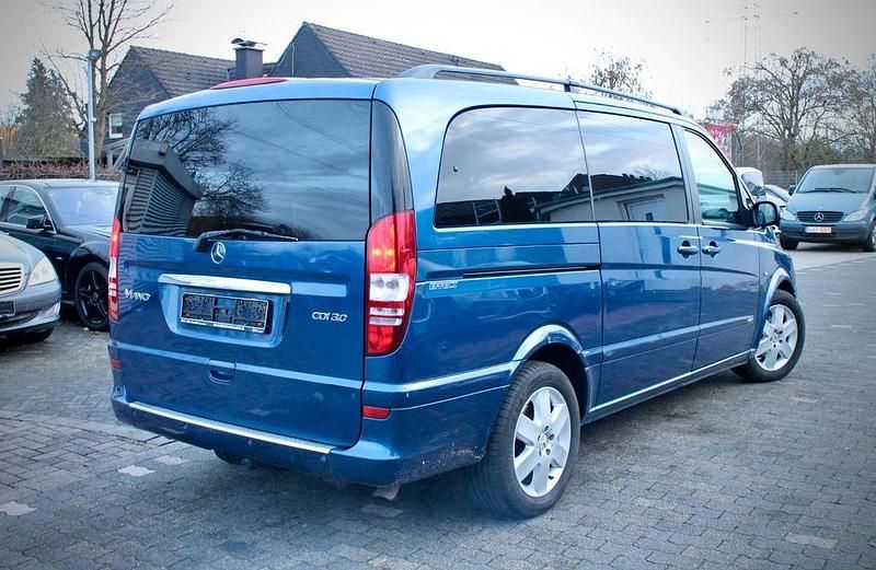 Gebraucht Mercedes Viano 204 PS (150 kW) 2009 Blau Van / Kleinbus