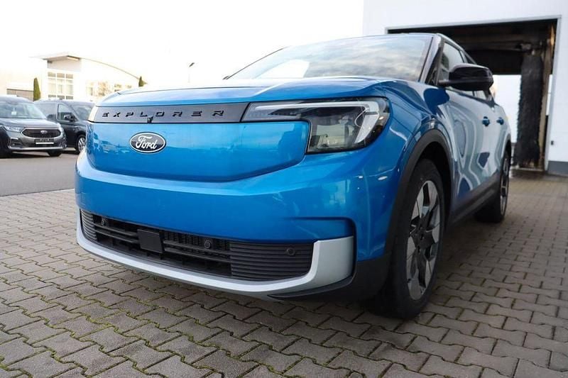 Neu Ford Explorer Premium 139 kW (190 PS) 2026 Frozen white SUV