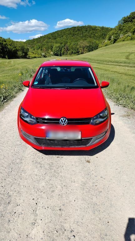 Rot Gebraucht 2010 VW Polo Team Limousine | 4.200 € (Guter Preis) - Bild 1/4