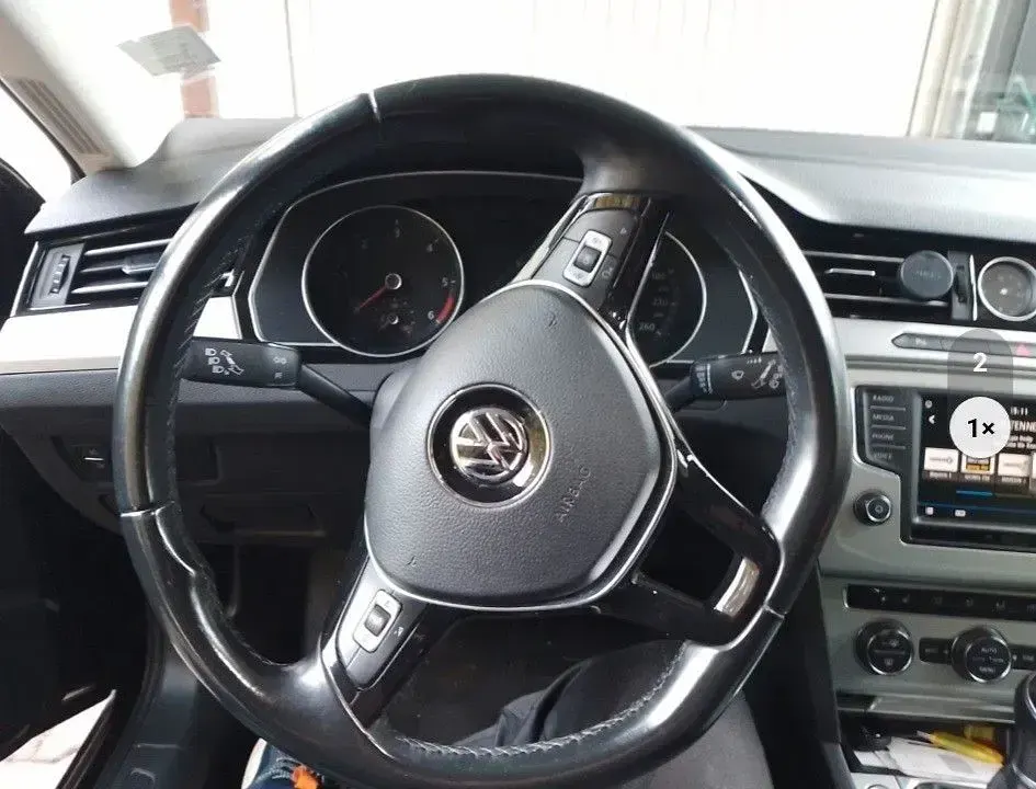 Gebraucht VW Passat Comfortline 150 PS (110 kW) 2017 Schwarz Kombi