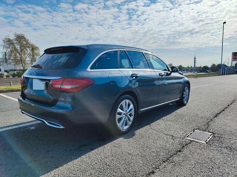 Gebraucht Mercedes C220 170 PS (125 kW) 2015 Grau Limousine