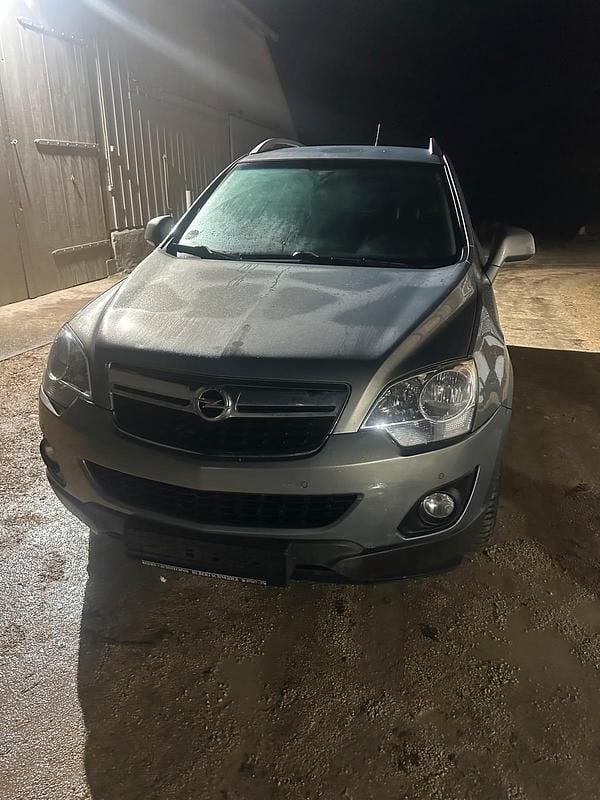Grau Gebraucht 2011 Opel Antara SUV | 2.750 € (Guter Preis) - Bild 1/4