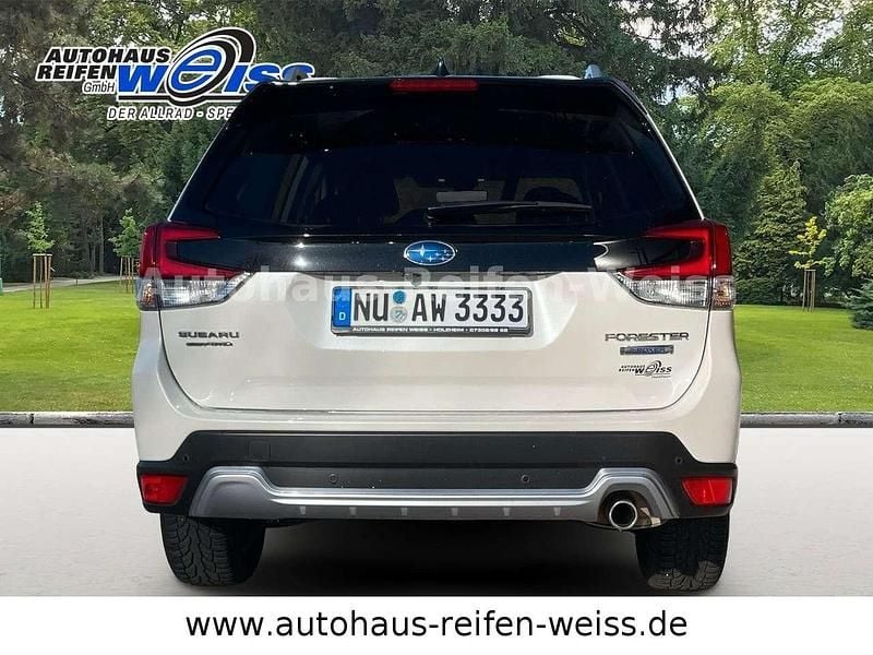 Gebraucht Subaru Forester Comfort 150 PS (110 kW) 2024 Weiß SUV