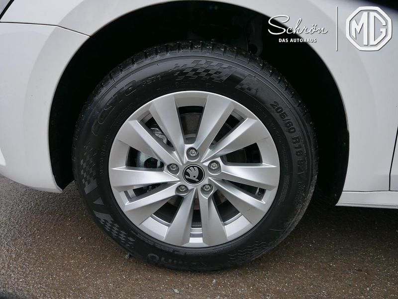 Neu Skoda Octavia Selection 150 PS (110 kW) 2025 Kombi