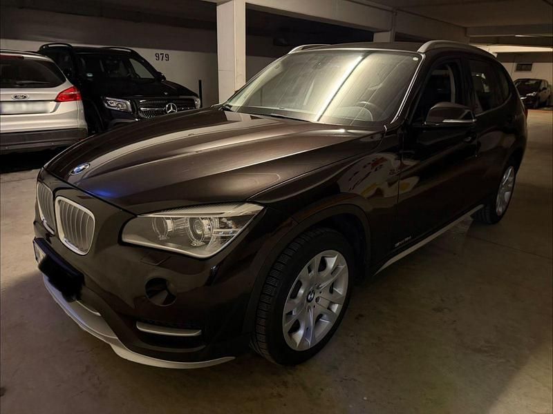 Używany BMW X1 Advantage 143 KM (105 kW) 2014 Brązowy SUV